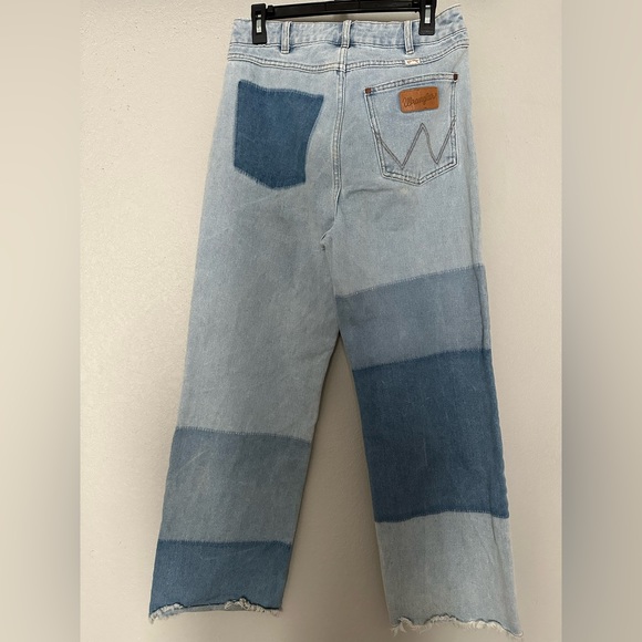 Wrangler Jeans - Picture 2 of 6